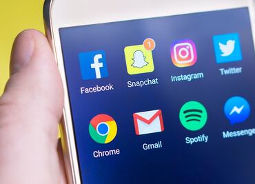 Australia busca prohibir acceso a redes sociales a menores de 16 años; plataformas deberán implementar medidas “razonables”