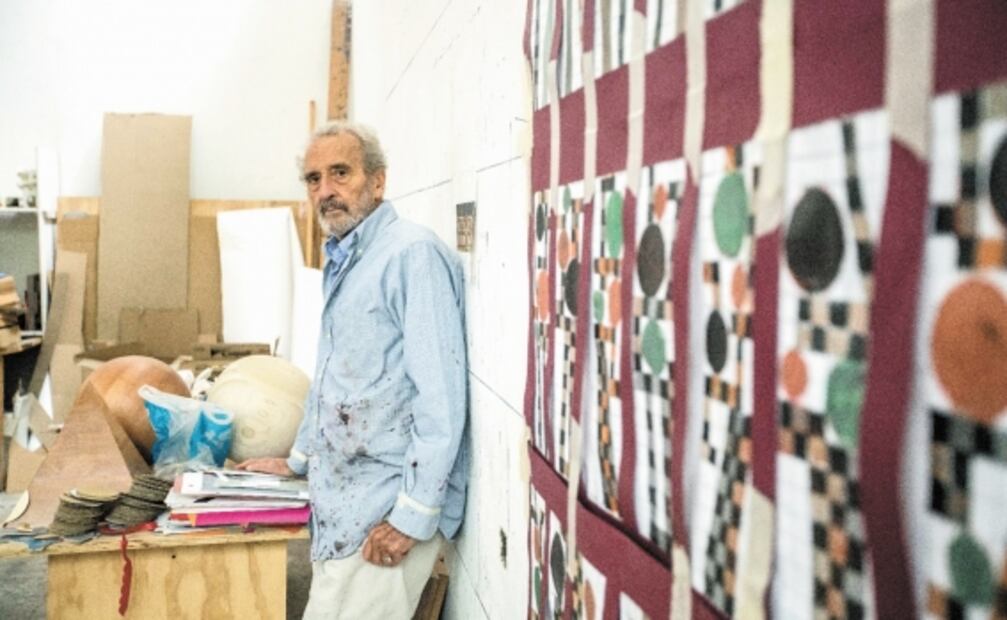 Un paisaje y un vitral: los últimos trabajos de Vicente Rojo para la CDMX