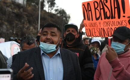 Policías retiran manifestación de transportistas en la México-Pachuca