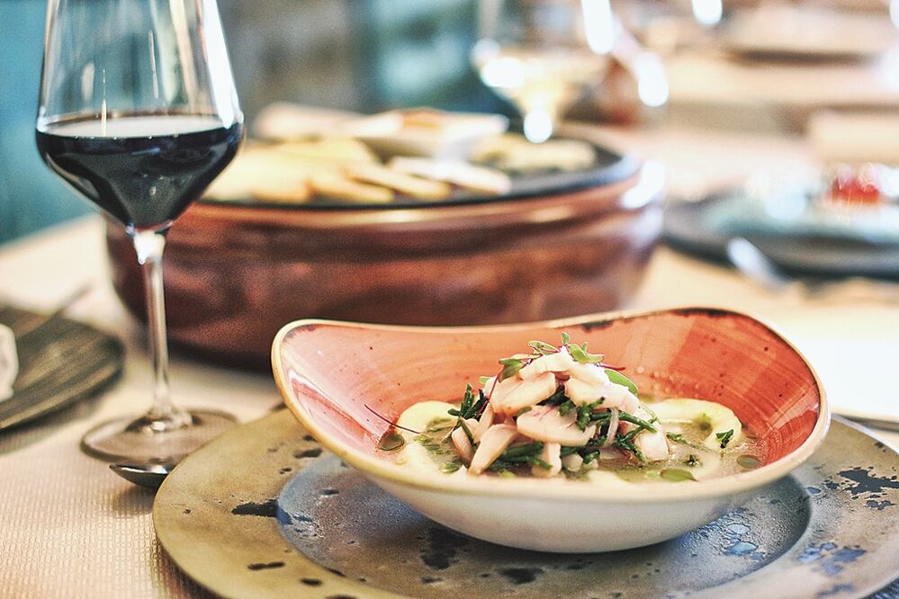 Aguachile de callo media luna de Azafrán.