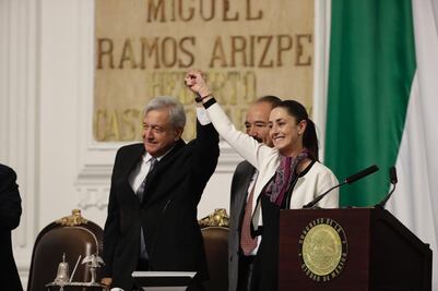 Claudia Sheinbaum rinde protesta como jefa de Gobierno