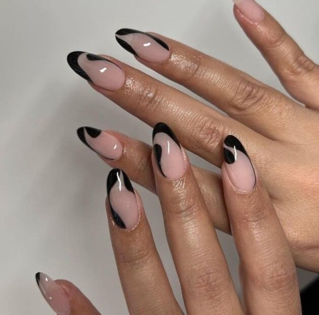 Alerta tendencia: las uñas negras estarán entre las favoritas del verano