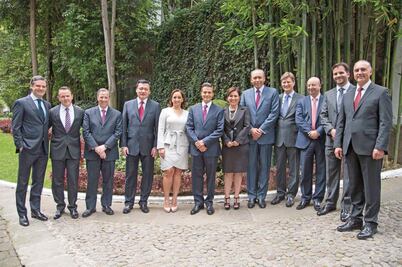 EPN ajusta rumbo a 2018