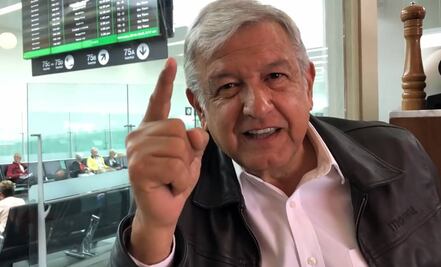 AMLO se victimiza y se vacuna
