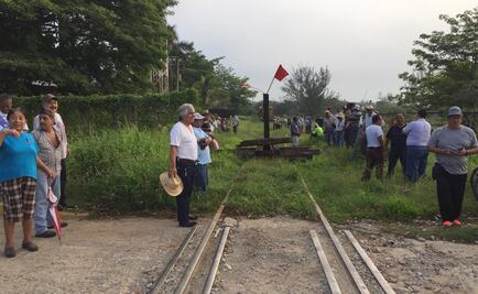 Pueblos indígenas de Oaxaca denuncia "consultas de 15 minutos" sobre Tren Transístmico