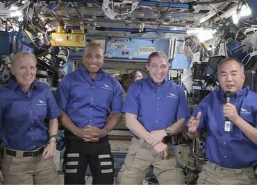 Posponen retorno de astronautas a la Tierra por condiciones poco favorables