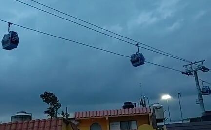 ¡Otra vez! Línea 2 del Cablebús falla y usuarios quedan "colgados" una hora 