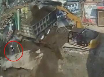 VIDEO. Así ocurrió el derrumbe en construcción de la Cuauhtémoc que sepultó a trabajadores