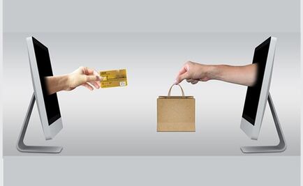 Fintech aprietan competencia con bancos en tarjetas de crédito; Mercado Pago lanza su plástico