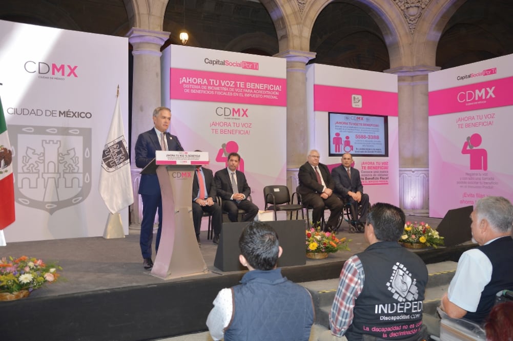 El jefe de Gobierno anunció el programa Tu Voz Te Beneficia, dirigido a adultos mayores (GOBIERNO DE LA CDMX)