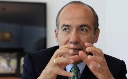 Alerta Calderón de “falsos profetas”