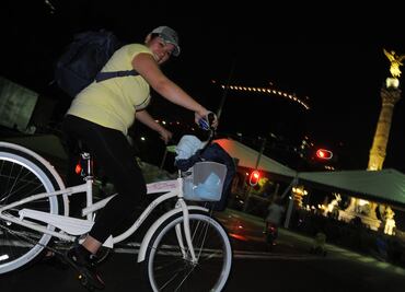 Tu bici viaja gratis por Paseo Nocturno