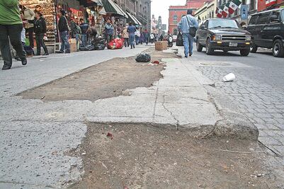 CFE habilita teléfono para quejas de la ciudadanía