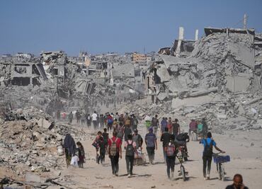 Guerra en Gaza: Lo que sabemos sobre los próximos pasos tras inicio del alto el fuego en el enclave palestino