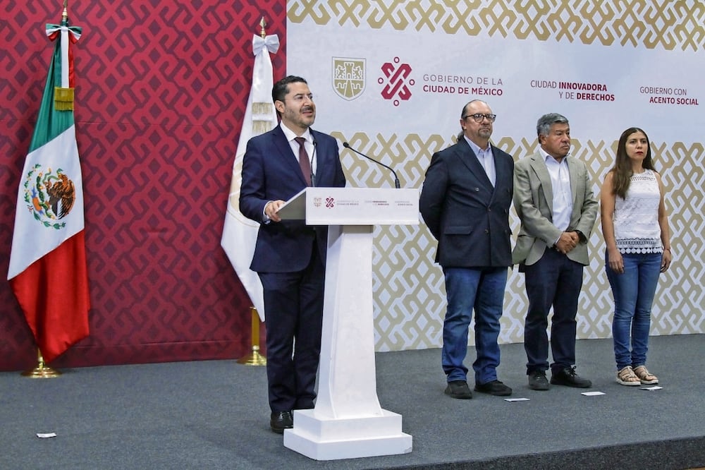 Martí Batres destacó que no se utilizó la fuerza pública. Foto Especial