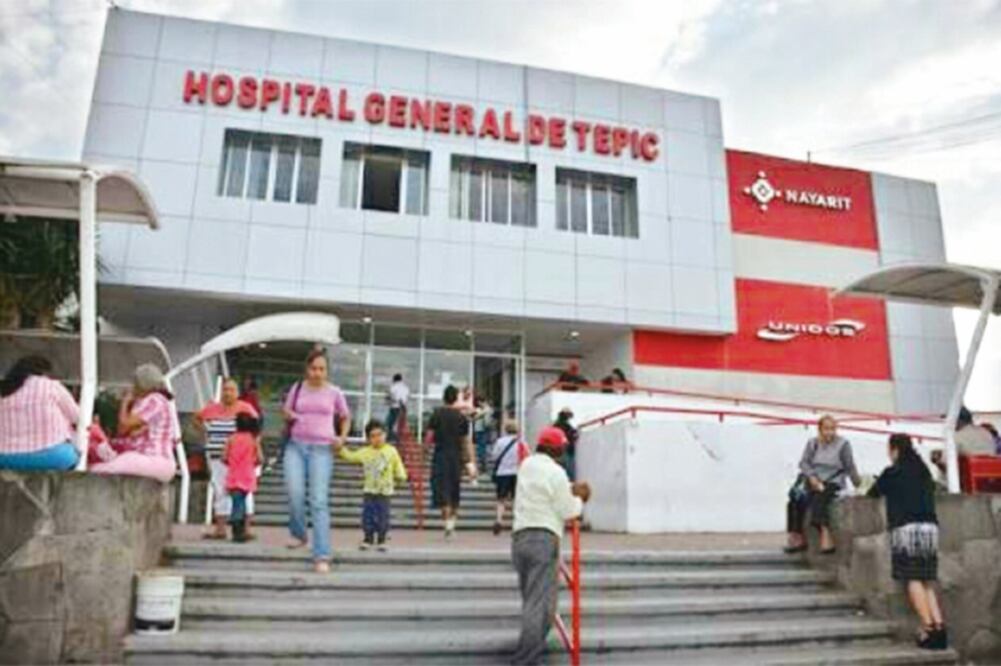 En el Hospital General de Tepic, médicos señalaron que la evolución de Kevin Cataño es favorable, aunque aún hay posibilidad de que pierda dedos del pie. (ESPECIAL)