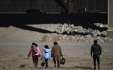 Reportan liberación de familias migrantes en EU ante acumulación de casos de asilo