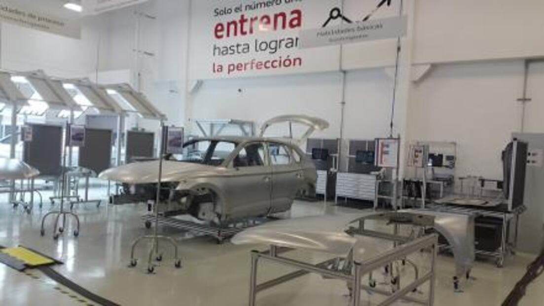 Arrancó el Foro Internacional de Educación Dual en Audi México 