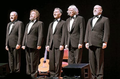 Les Luthiers aún cree en sus chistes de antaño