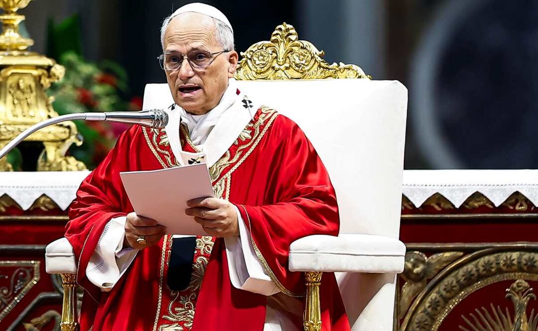 El Papa León XIV preside la Santa Misa en la Solemnidad de los Santos Apóstoles Pedro y Pablo, en la Basílica de San Pedro, en la Ciudad del Vaticano, el 29 de junio de 2025. Foto: EFE