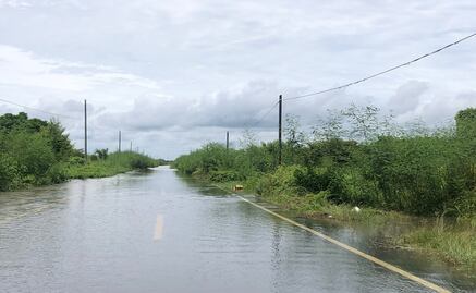 Inundaciones afectan a 17 municipios de Oaxaca