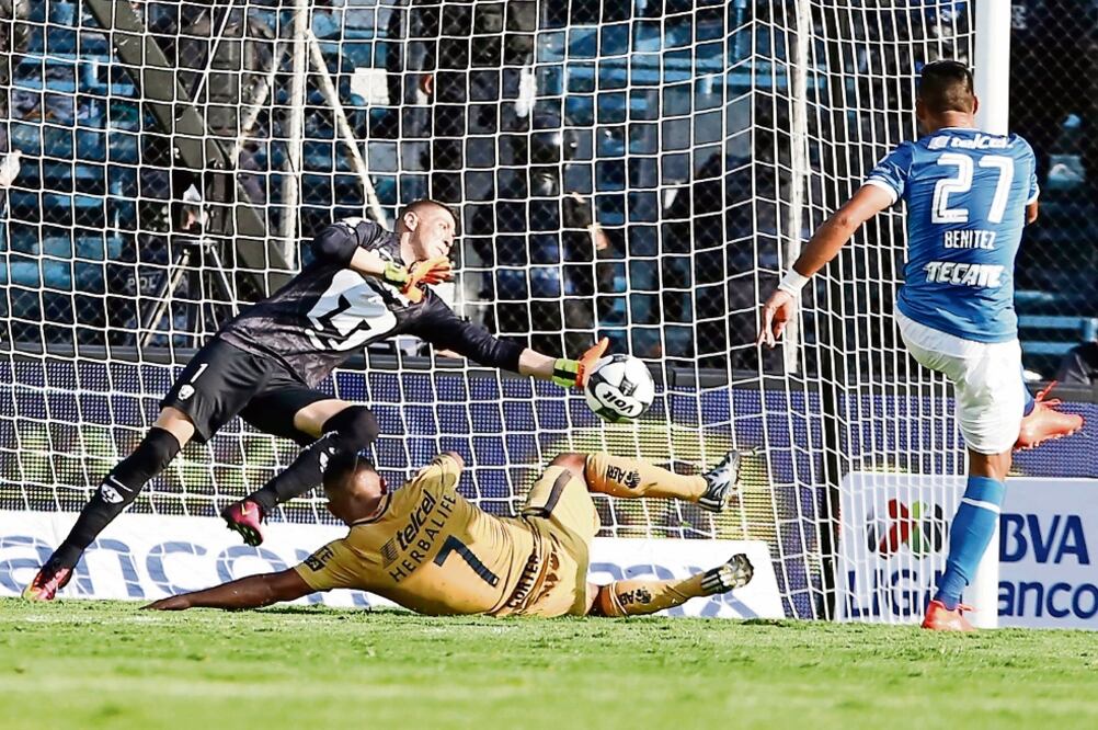 El portero “P ikolín” Palacios es factor para que el conjunto universitario mantenga el arco incólume en lo que va del certamen (AGUSTIN SALINAS. EL UNIVERSAL)