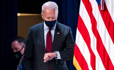 Biden ordenará izar banderas a media asta para honrar a los 500 mil fallecidos por Covid-19 en EU 