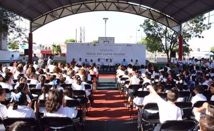 Regresan a clases 429 mil alumnos en Quintana Roo