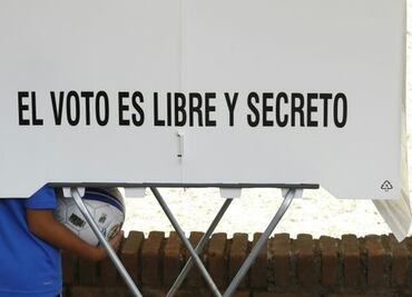 Al mes, registran 17 mil bajas en padrón electoral de Edomex