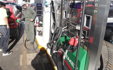 Baja 21% precio de gasolina magna en Ciudad Juárez