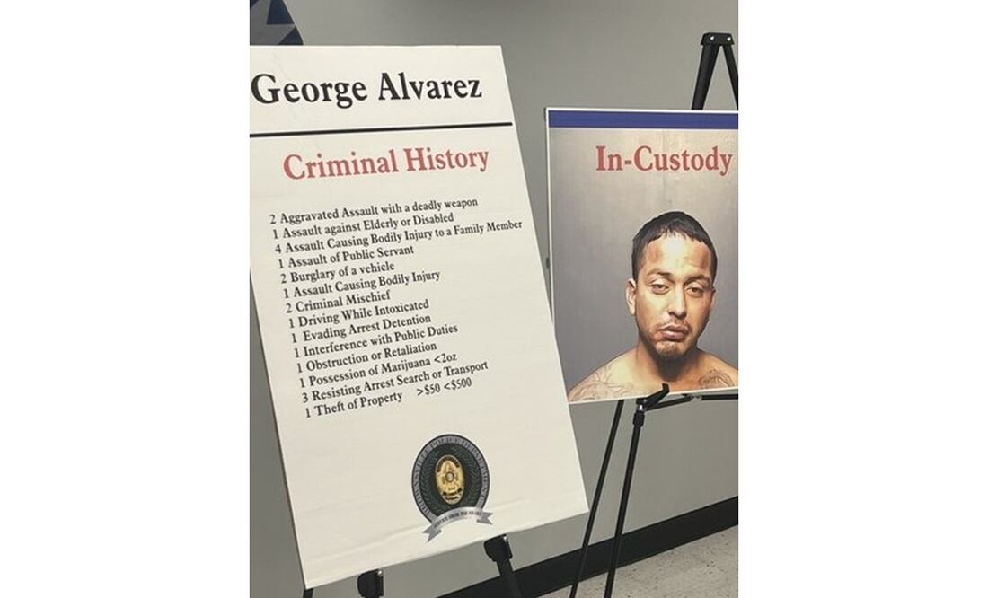 La policía compartió el historial criminal de Alvarez, cuyos delitos incluyen: asalto agravado con un arma mortal. Foto: Especial