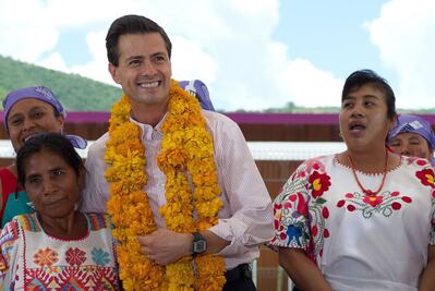 Fuerzas Armadas trabajan por la seguridad: EPN