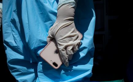 ¿El coronavirus puede sobrevivir en mi celular?