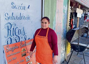 Karla comparte su sazón salvadoreño para salir adelante