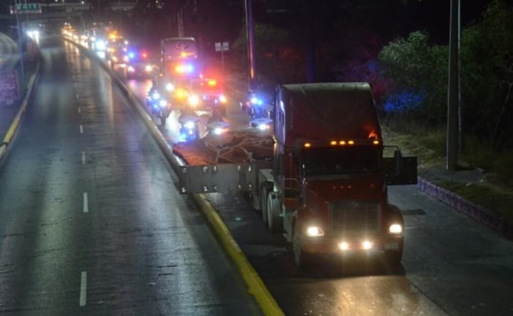 Reinstalan monumental Virgen de Guadalupe arrastrada por huracán “Alex” en 2010 en Río Santa Catarina
