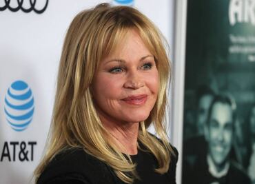 Melanie Griffith llama a prevenir el cáncer de piel con foto sin maquillaje