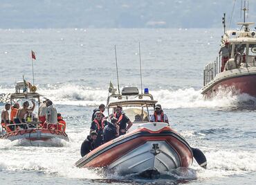 Capitán del yate de lujo que se hundió en Sicilia se niega a responder preguntas de fiscales