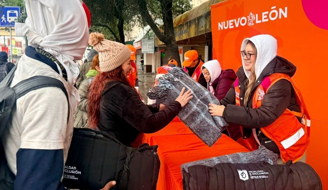 Activan operativos por Frente Frío 27 en Nuevo León; entregan apoyos y habilitan albergues. Foto: Especial