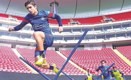 Chivas visita al Puebla en su partido más importante del torneo