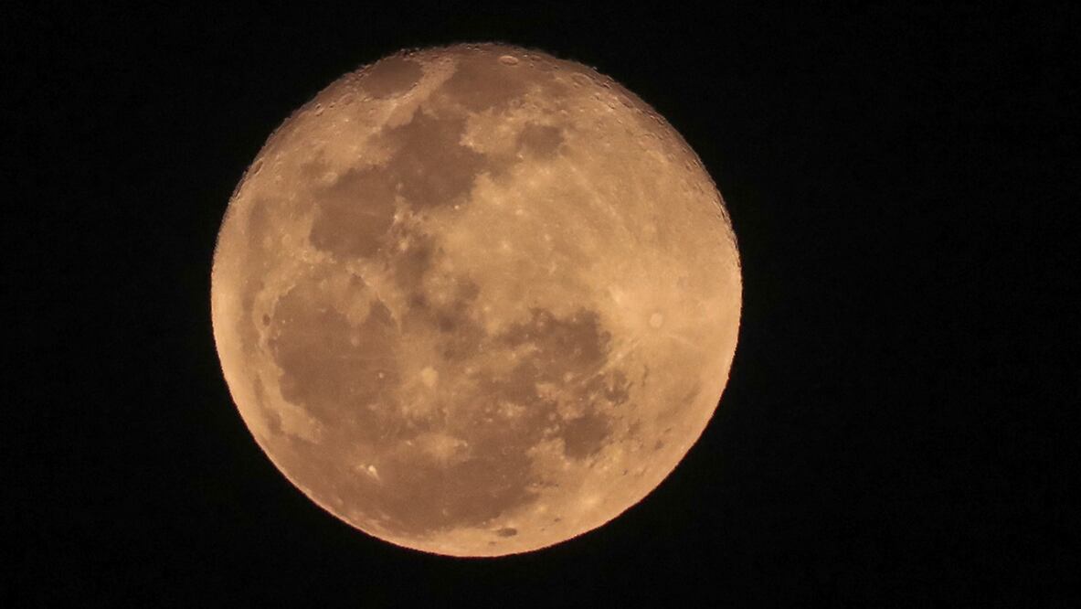 Vista de la Luna desde un mirador. Foto: EFE/Gustavo Amador
