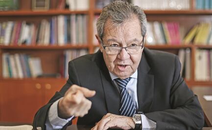 La pandemia no se ha domado, dice Muñoz Ledo a AMLO