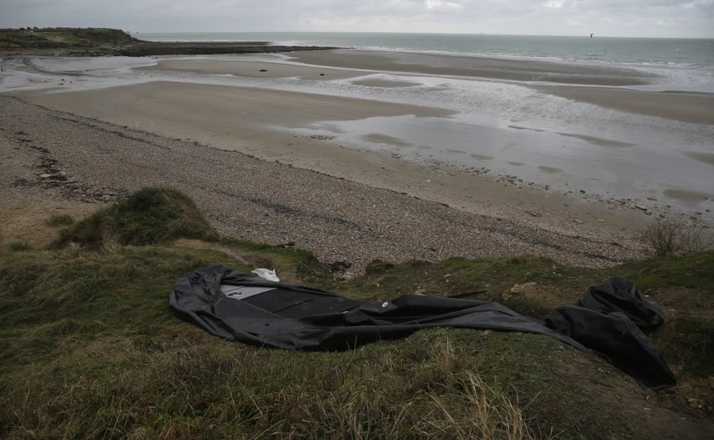 La costa francesa en torno de Calais ha sido un punto de partida para la gente que huye de los conflictos y la pobreza desde todas partes del mundo e intenta llegar a Gran Bretaña. Foto: AP