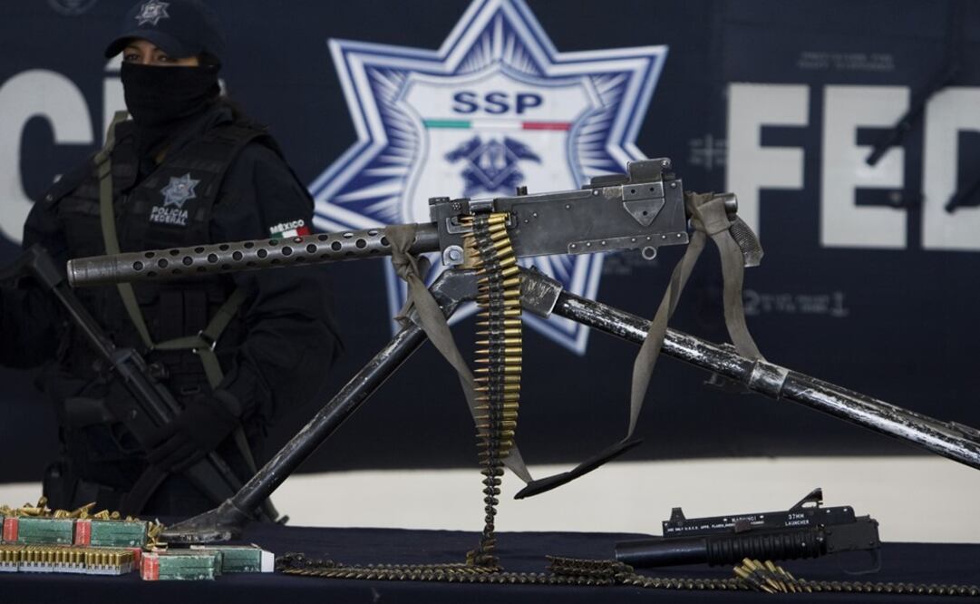 An anti air-craft machine gun, the first weapon of its kind seized in Mexico in 2009 - Photo: Eduardo Verdugo/AP