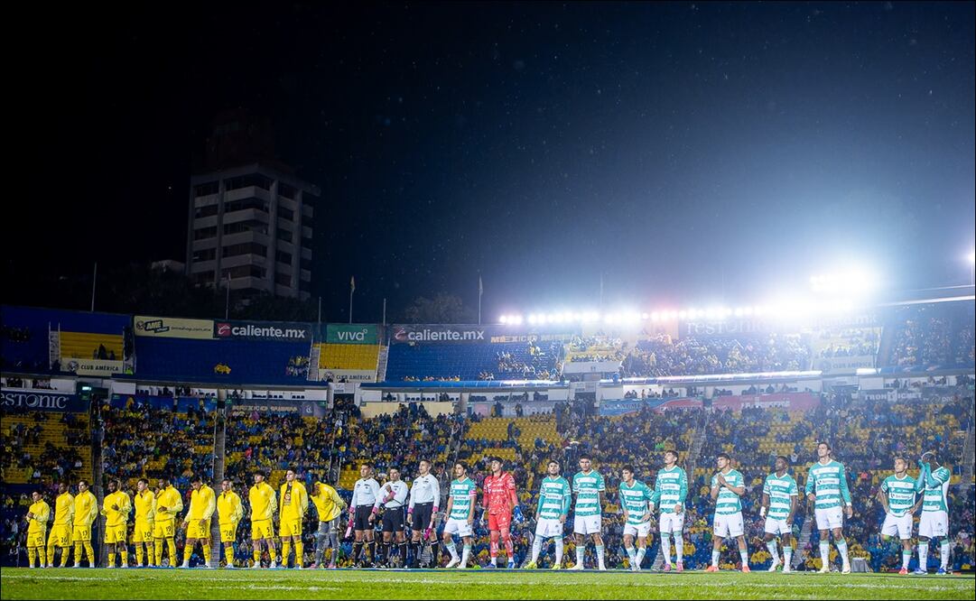 América guardó un minuto de silencio por el fallecimiento de Eduardo Antonio Dos Santos “Edu” / FOTO: Imago7