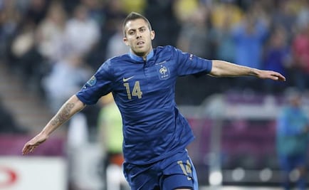 Feliz de llegar al club más grande de México: Ménez