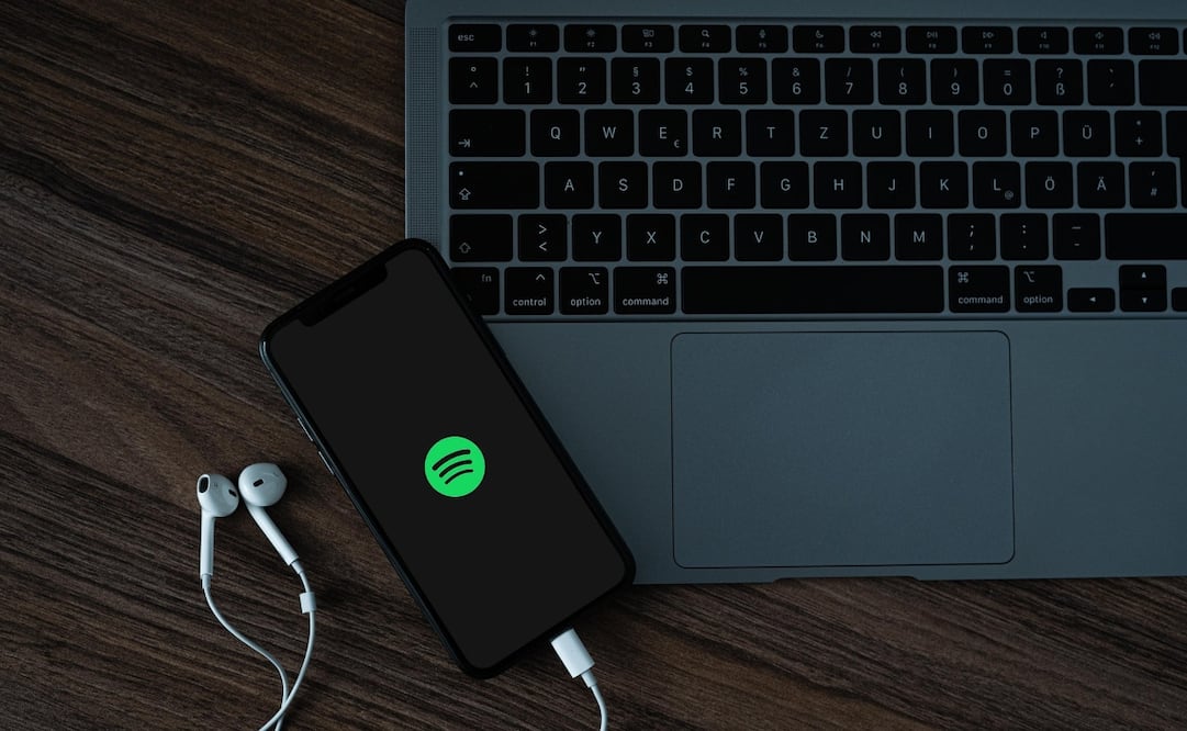 Spotify lanza nuevas funciones para encontrar y descubrir música  Spotify-lanza-nuevas-funciones-para-encontrar-y-descubrir-música  Lo que más te gusta en un nuevo formato de biblioteca  Llegan nuevas funciones para dispositivos móviles. Imagen Pixabay  U