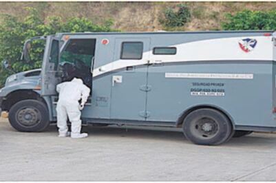 Devuelven vacíos camiones de valores retenidos en Chiapas