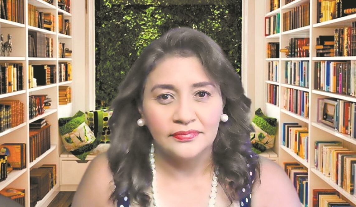 De 50 años y vecina de Tegucigalpa, esta comunicadora social emergió como verdadera “todo-terreno” para cumplir su misión de mamá de dos jóvenes. Foto: Cortesía