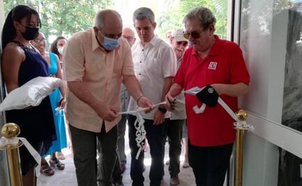 Con un retraso de 3 meses, Fondo de Cultura Económica inaugura librería en La Habana, Cuba