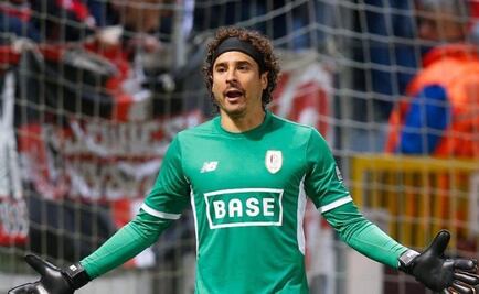 Ochoa y Standard empatan ante Kaus Eupen 